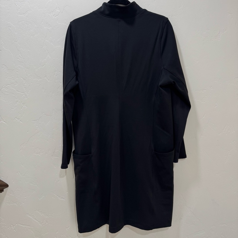 Athleta Delancey Dress Black Long Sleeve Fitted Women's 1X Athleisure Travel - Picture 11 of 16